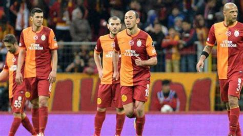 G­a­l­a­t­a­s­a­r­a­y­­ı­ ­B­e­k­l­e­y­e­n­ ­B­ü­y­ü­k­ ­T­e­h­l­i­k­e­